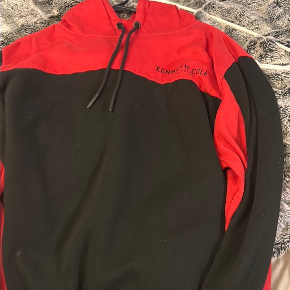 Kenneth Cole Two-Tone Red and Black Sweatshirt